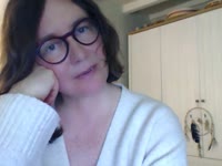 Fresh Mint Tea — recipe.
You’ll need:
A handful of fresh mint leaves. Hot water, just shy of a boil. A drizzle of honey, if you like it sweet. Optional: a slice of lemon, for that teasing sharpness.How to make it:
Start by waking the mint.
Don’t rush it — roll the leaves gently between your palms until their perfume rises.
Lay the leaves in your cup or teapot.
Pour the hot water — slowly.
Watch it swirl.
Wait. Three minutes. Maybe four.
Taste.
Sip it slowly.