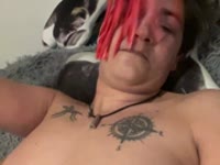 Envie d’évasion ? Laisse-moi t’emporter dans un moment de pur abandon, où chaque caresse est une promesse et chaque regard une invitation. Juste toi et moi, seuls au monde… Je serai à toi, entièrement, prête à exaucer tes désirs. Viens me retrouver en privé, je n’attends que toi.