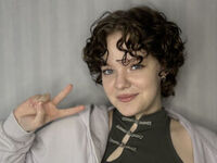 masturbating camgirl AmmelyFerret