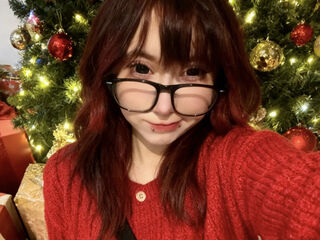 cam girl fingering ClaraParks