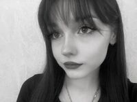 camslut fingering wet pussy EvelynnCaillouet