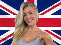 hot naked camgirl LovelyLydia