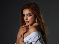 webcam show MarianaSaavedra