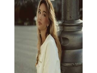 live cam girl MiraStarlet