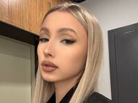 live webcam girl MyongDegado