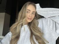 cam strip tease SaraLinton