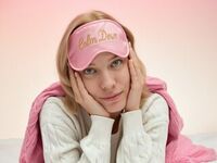 webcam sex CharlieFenniman