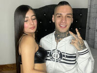 camcouple masturbating with sextoy MelodyAndKai