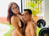 live camgirl giving blowjob PaolaAndThomas