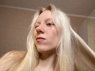 hot camslut AdeleKeat