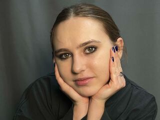 free cam AlanaHowlett