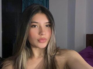 naughty camgirl photo AmberEliza