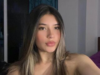 naked cam chatroom AmberEsparza