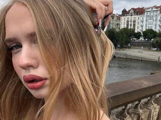 adult cam AmberWindow