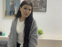 beautiful webcamgirl AnglaAchziger