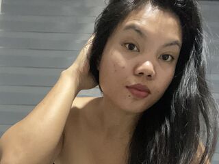 camgirl masturbating with sextoy AranyaMax