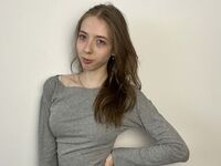masturbating webcamgirl BethanPugliese