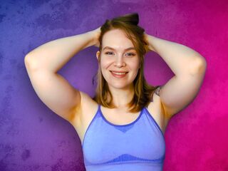cam girl showing tits BillieChills