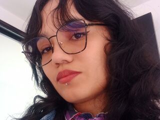 camgirl live sex CamilaRodriguez