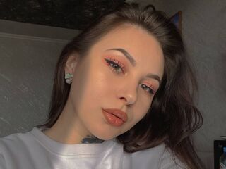 beautiful cam girl CapriceHebets