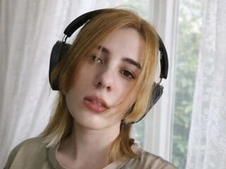 closeup CarlHanchett