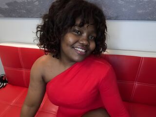 shaved pussy cam CarmenDubois