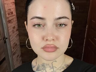 adult videochat webcam CarmenFurmanik