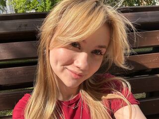 adult chatroom CelestineVale