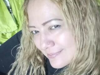 chatroom webcam pic ClauMills