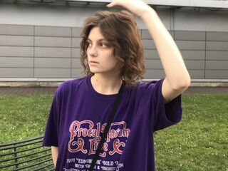 live chat room CorinneKeidong