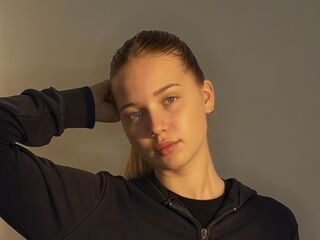 livesex cam show CristalCinnamond