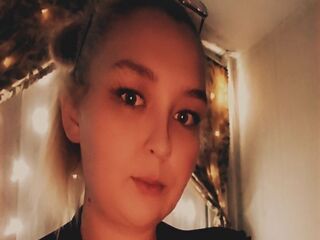 cam chat CrystalSins