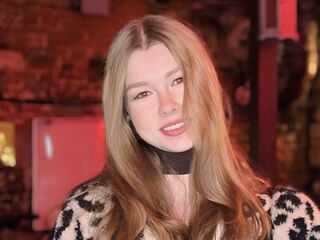 cam girl sex show DainaThroneberry