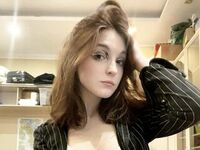 nude webcamgirl picture DaisyGartrell