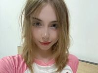 cam girl showing tits DaniGlow