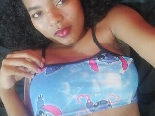masturbating webcamgirl DaysiPolo