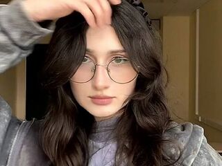 hot chatroom DianneBrowie