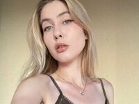 naked girl with webcam masturbating with dildo ElizaGoth