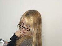 cam girl picture EloiseGow