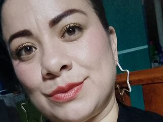 nude gamgirl EmilyTempation