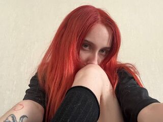 camgirl webcam EmmaKrasnova