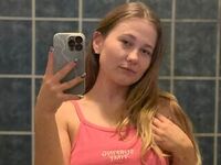naked cam GlossyMonica