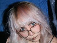 girl topless GrettaLuna