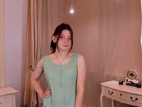 cam girl playing with sextoy HollisCantrill