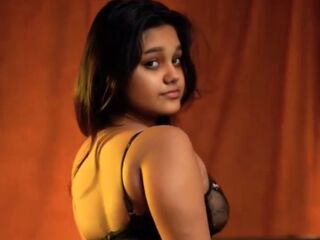 camslut topless ImmiGreen