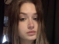 nude webcamgirl picture JulieannGomaz