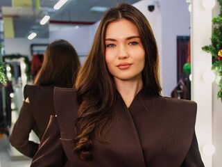 camgirl masturbating KatieHarrise