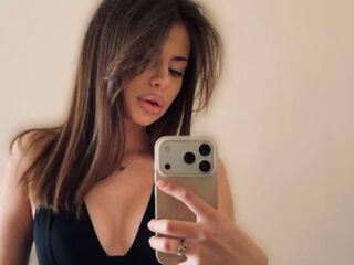adult live web cam KatrinGrant