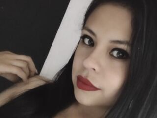 cam girl playing with vibrator KellyLoraine