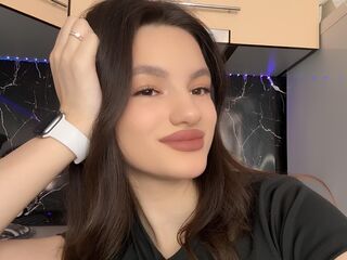 nude camgirl picture KendraMatrone